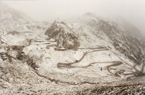 The alternative (closed) road down the Gottard pass.