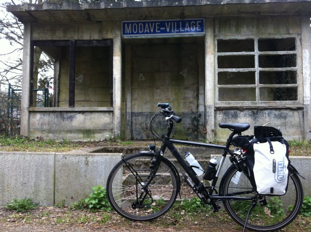 Abandoned train station on Ligne 126