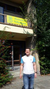 In front of Willemsparkschool in Den Haag