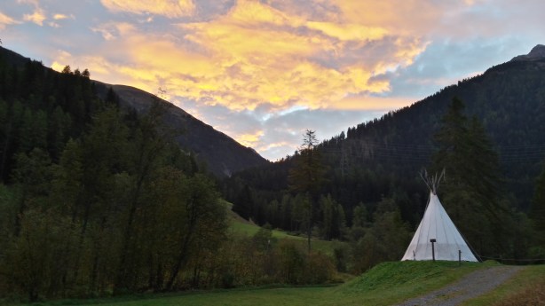 Sunrise in Bergün before the Albula Pass