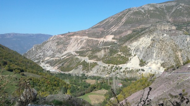 The road to Peshkopi