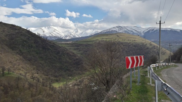 The road to Vanadzor