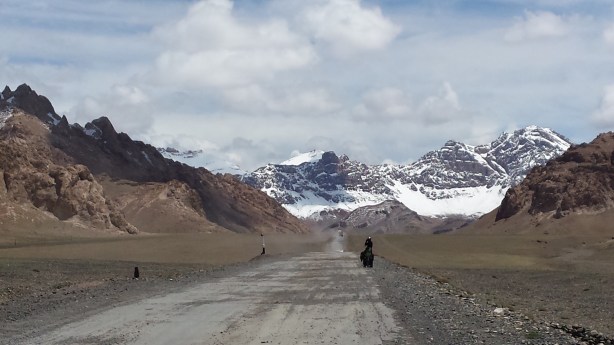 The road to Murghab