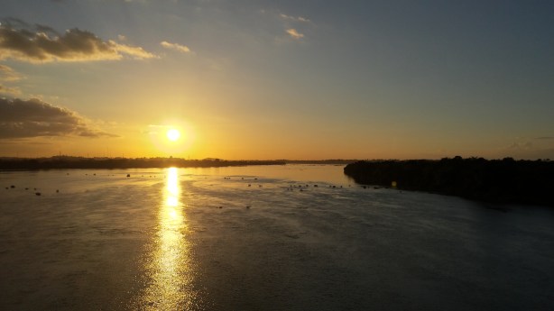Crossing the bridge to Stung Theng