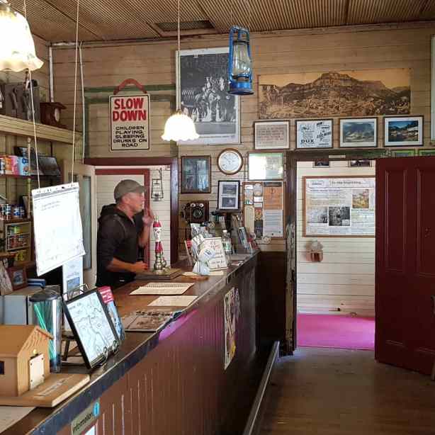 Newnes pub