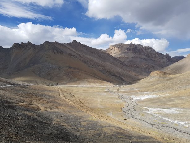 The view down from Lachung La