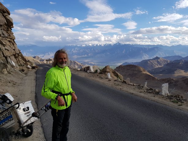 This guy walked from Germany.