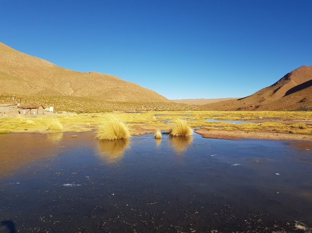Frozen river at Machuca