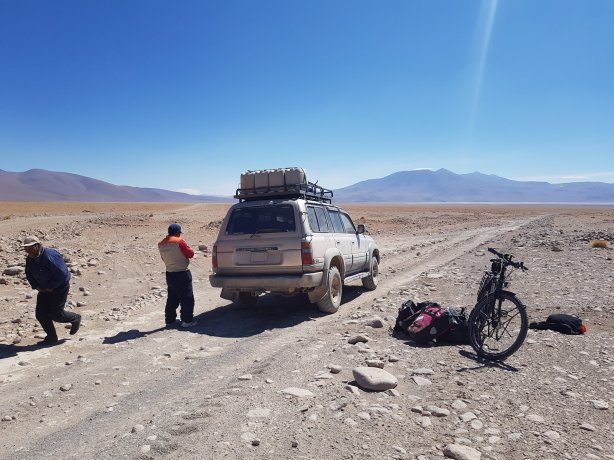 Drop off near Laguna Colorada