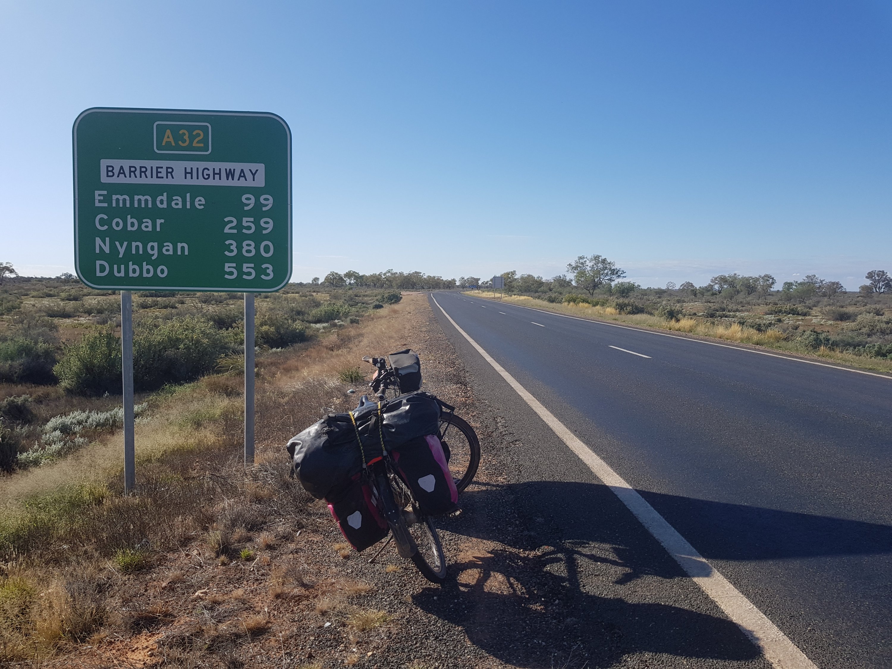 The road to Cobar