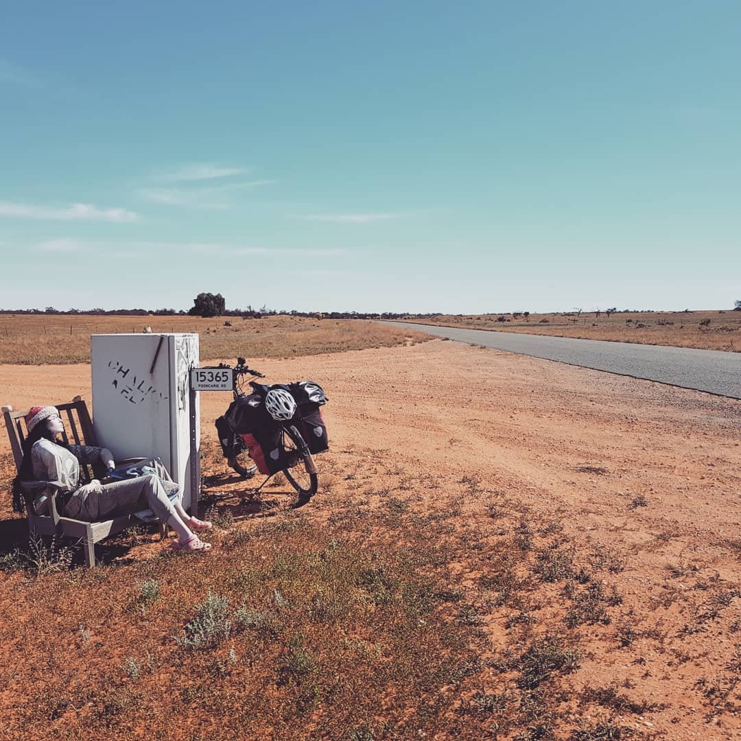 The road to Menindie